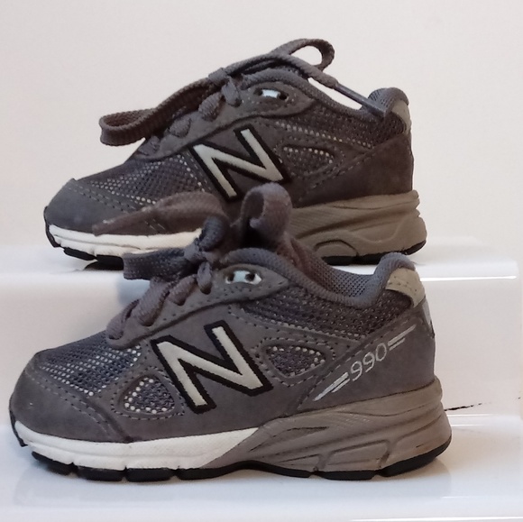 new balance 990v4 kids